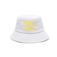 Chapeau Poisson Largemouth Bass “Women Want Me Fish Fear Me” – Blanc et Jaune