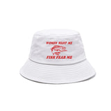 Chapeau Poisson Largemouth Bass “Women Want Me Fish Fear Me” – Blanc et Rouge