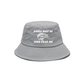 Chapeau Poisson Largemouth Bass “Women Want Me Fish Fear Me” – Gris et Blanc