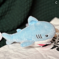 peluche bebe requin