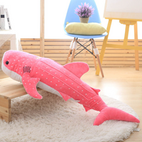 peluche requin baleine rose