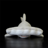 peluche requin marteau de face